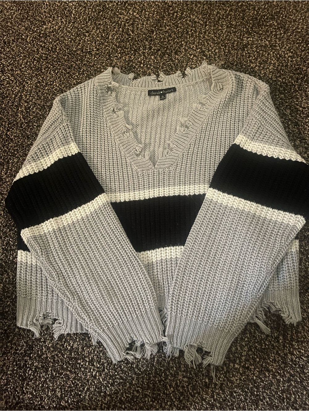 Derek Heart Gray Black and White Distressed V-Neck Sweater